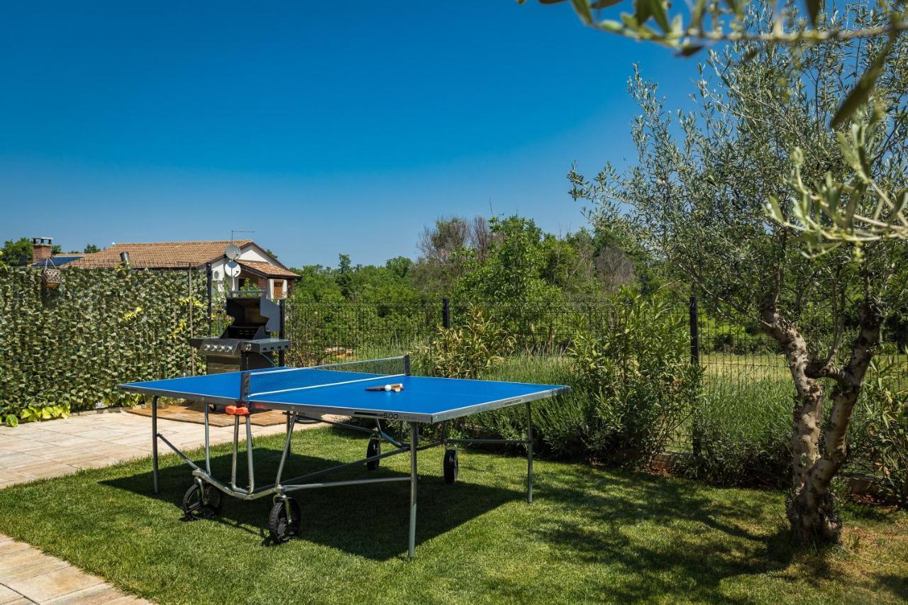 Vrznaveri Villa Leonardo מראה חיצוני תמונה